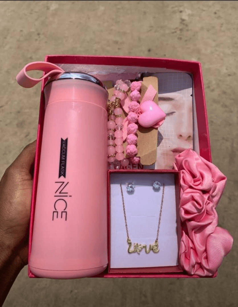 Color themed gift box - 1